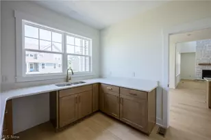 32610 Trillium Ct, Avon Lake, OH 44012 - Photo 17