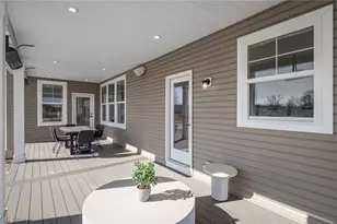 32610 Trillium Ct, Avon Lake, OH 44012 - Photo 19