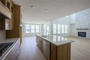 32610 Trillium Ct, Avon Lake, OH 44012 - Photo 15