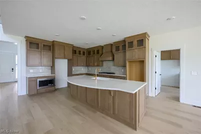 32610 Trillium Court, Avon Lake, OH 44012 - Photo 13