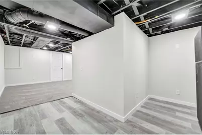 39 25th Street NW, Barberton, OH 44203 - Photo 39