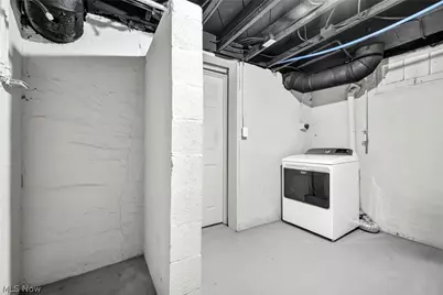 39 25th Street NW, Barberton, OH 44203 - Photo 41