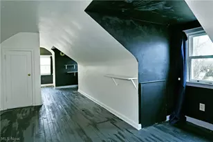 1787 Bonnie Brae Ave NE, Warren, OH 44483 - Photo 37