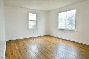 1787 Bonnie Brae Ave NE, Warren, OH 44483 - Photo 13