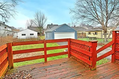 1787 Bonnie Brae Avenue NE, Warren, OH 44483 - Photo 45