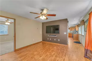 5747 Pleasant Ave, North Ridgeville, OH 44039 - Photo 9