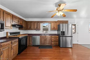 249 W 42nd St, Shadyside, OH 43947 - Photo 13