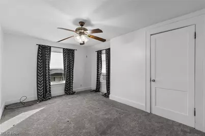 249 W 42nd Street, Shadyside, OH 43947 - Photo 25