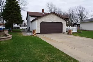 36360 Sunset Dr, Eastlake, OH 44095 - Photo 39