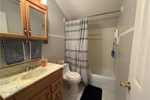 36360 Sunset Dr, Eastlake, OH 44095 - Photo 27