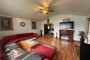 36360 Sunset Dr, Eastlake, OH 44095 - Photo 13