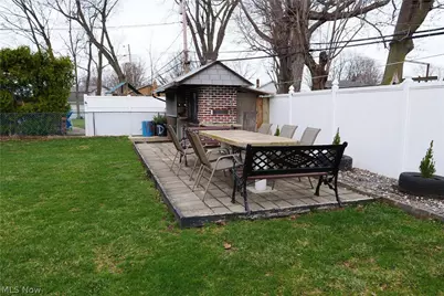 36360 Sunset Drive, Eastlake, OH 44095 - Photo 43