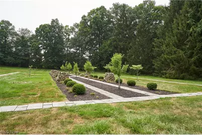 1200 Yellow Creek Lane, Akron, OH 44333 - Photo 27