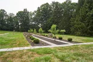 1200 Yellow Creek Ln, Akron, OH 44333 - Photo 27