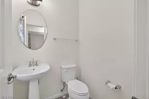 8364 Orchard Rd, Concord Twp, OH 44077 - Photo 9