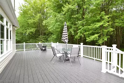11101 E Washington Street, Chagrin Falls, OH 44023 - Photo 41