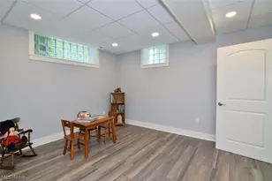 11101 E Washington St, Chagrin Falls, OH 44023 - Photo 33