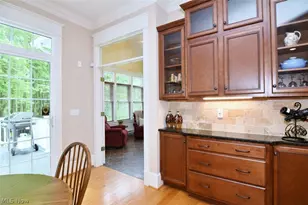 11101 E Washington St, Chagrin Falls, OH 44023 - Photo 17