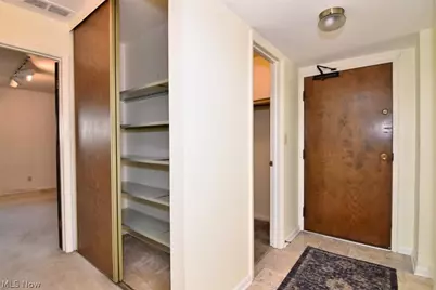 6270 Greenwood #302, Sagamore Hills, OH 44067 - Photo 13