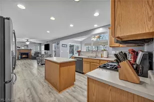 4195 Jenee Dr, Lorain, OH 44053 - Photo 15