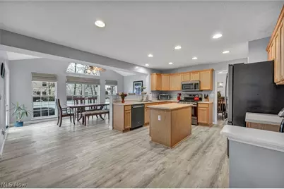 4195 Jenee Drive, Lorain, OH 44053 - Photo 11