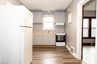 2241 Tuscarawas Street W, Canton, OH 44708 - Photo 15