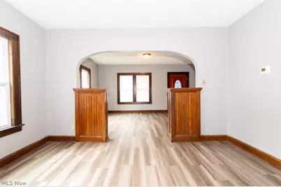 2241 Tuscarawas Street W, Canton, OH 44708 - Photo 13