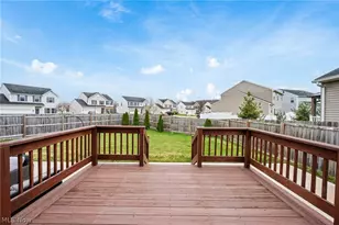 6401 Fawn Ln, North Ridgeville, OH 44039 - Photo 31