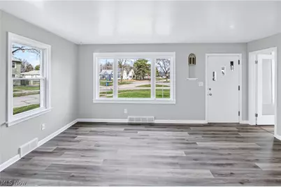 2966 Cleveland Boulevard, Lorain, OH 44052 - Photo 7