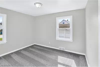 2966 Cleveland Boulevard, Lorain, OH 44052 - Photo 15