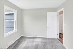 2966 Cleveland Blvd, Lorain, OH 44052 - Photo 17