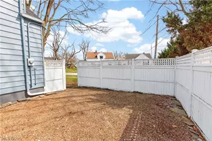 2966 Cleveland Blvd, Lorain, OH 44052 - Photo 37