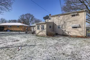 6787 Anthony Ln, Parma Heights, OH 44130 - Photo 3