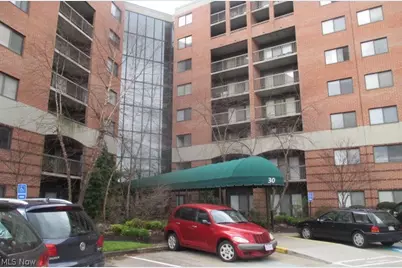 30 Severance Circle, Cleveland Heights, OH 44118 - Photo 1