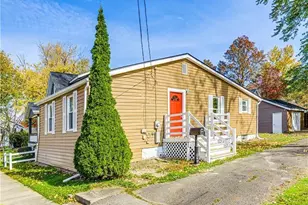 1537 9th St, Cuyahoga Falls, OH 44221 - Photo 1