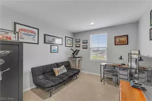 4459 Bellow Dr, Lorain, OH 44053 - Photo 17