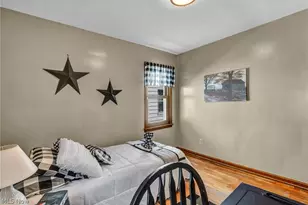 934 E 220th St, Euclid, OH 44119 - Photo 21