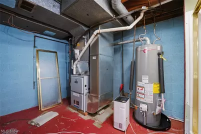 6424 Walrath Circle, Ashtabula, OH 44004 - Photo 25