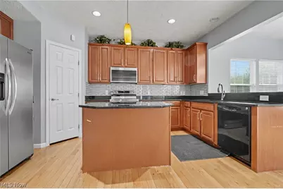 1246 Marsh Fern Lane, Akron, OH 44312 - Photo 9