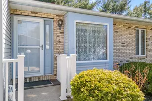 589 Forest Creek Dr, Wooster, OH 44691 - Photo 5