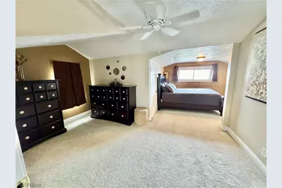 10606 Langton Avenue, Garfield Heights, OH 44125 - Photo 11