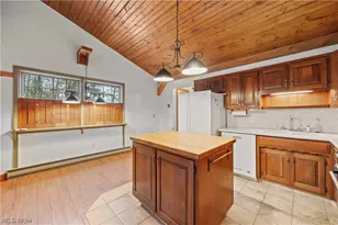 11923 Green Rd, Wakeman, OH 44889 - Photo 15