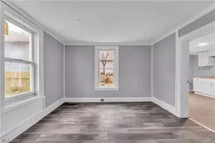 2037 W 98th St, Loveland, OH 44102 - Photo 7