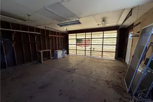 14849 Penford St NW, North Lawrence, OH 44666 - Photo 23