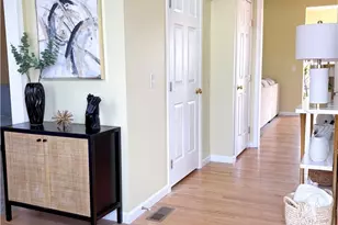 5236 Giacomo Ct NW, Canton, OH 44709 - Photo 3