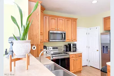 5236 Giacomo Court NW, Canton, OH 44709 - Photo 11