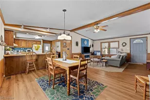 22 Lees Ln, Olmsted Twp, OH 44138 - Photo 9