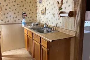 626 High St, Wellsburg, WV 26070 - Photo 9