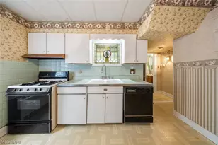 17712 Riverway Dr, Oakwood, OH 44107 - Photo 15