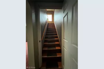 715 E Catawba Avenue, Akron, OH 44306 - Photo 13